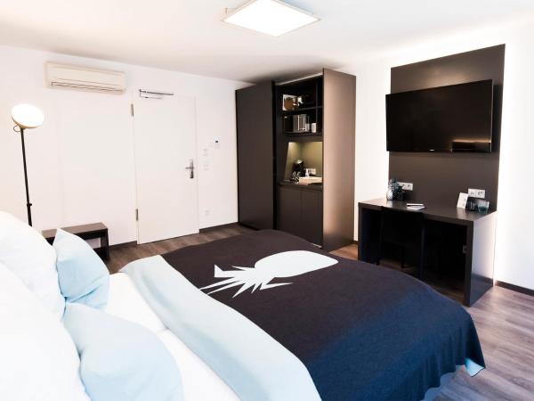 Mood contemporary living : photo 1 de la chambre studio