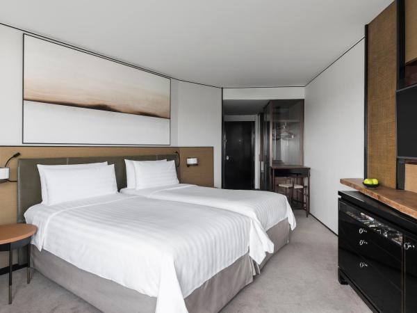 Shangri-La Singapore : photo 1 de la chambre chambre lits jumeaux deluxe aile tour