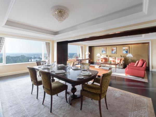 Shangri-La Singapore : photo 2 de la chambre suite singapour - aile vallée