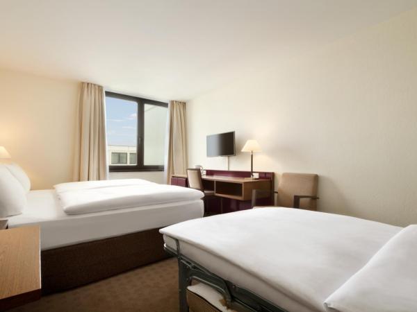Ramada Nürnberg Parkhotel : photo 1 de la chambre chambre lit king-size avec canapé-lit - non-fumeurs