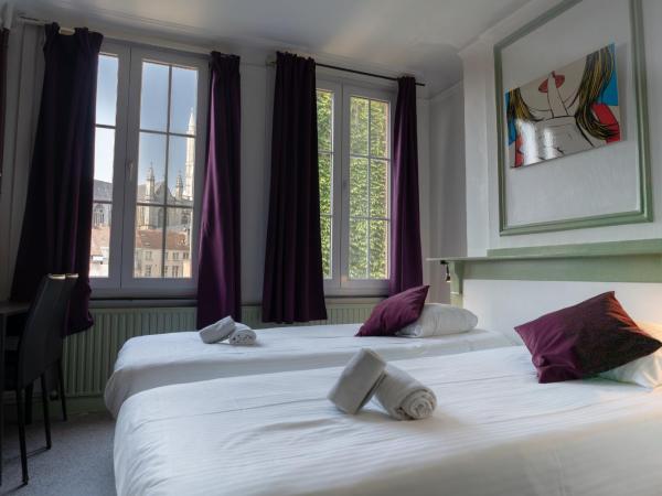 Flandria Hotel : photo 2 de la chambre chambre double deluxe avec salle de bains