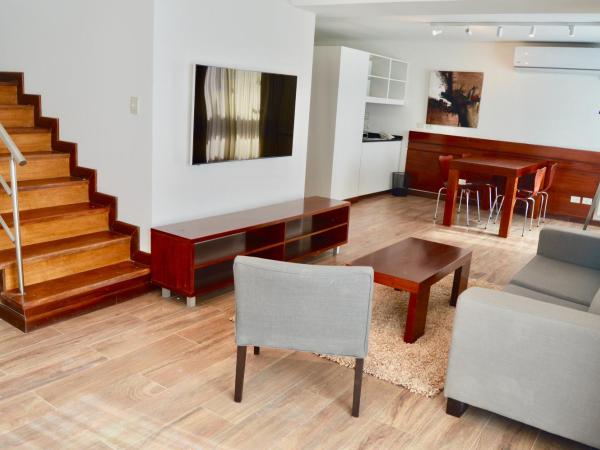 Hotel 6 de Octubre : photo 7 de la chambre suite en duplex