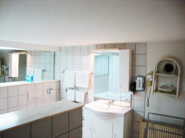 Haus Mooren, Hotel Garni : photo 8 de la chambre chambre double Économique - souterrain