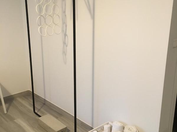 Four Rooms : photo 7 de la chambre chambre double deluxe avec balcon