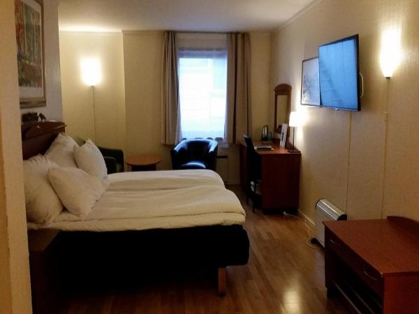 Chesterfield Hotel : photo 1 de la chambre chambre double familiale