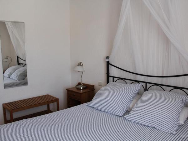 Hôtel Le Clos des Pins : photo 3 de la chambre chambre double