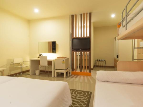 Imm Hotel Thaphae Chiang Mai : photo 5 de la chambre chambre familiale