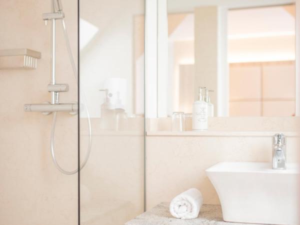 Hotel Wegner - T h e culinary art hotel : photo 5 de la chambre chambre simple supérieure