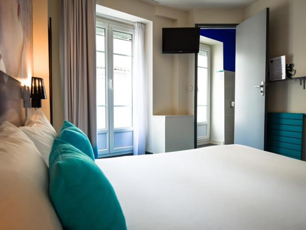 Hôtel Le Bord'O Vieux Port : photo 5 de la chambre chambre double confort