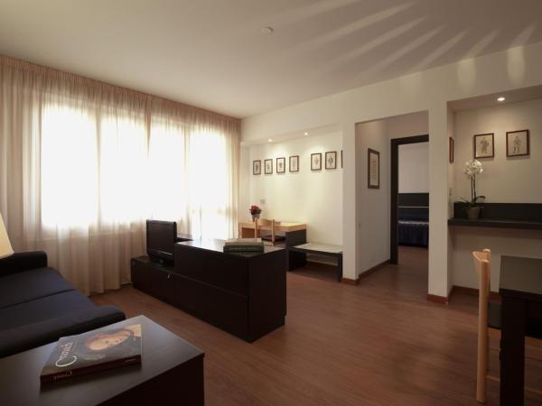 Marbela Apartments & Suites : photo 2 de la chambre appartement exécutif