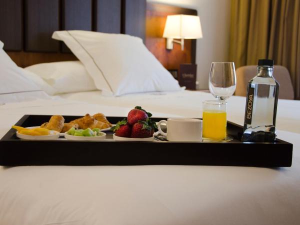 Claridge Madrid : photo 1 de la chambre chambre quadruple