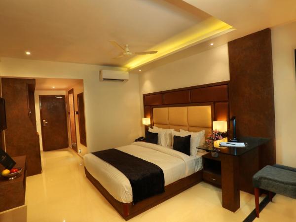 Aura One Hotel : photo 9 de la chambre chambre lit king-size deluxe