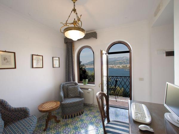 Hotel La Tonnarella : photo 1 de la chambre chambre familiale (2 adultes et 2 enfants)