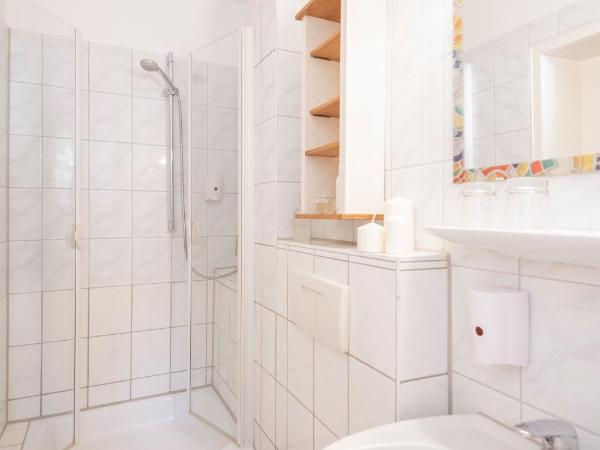 Hotel Wegner - T h e culinary art hotel : photo 6 de la chambre chambre simple