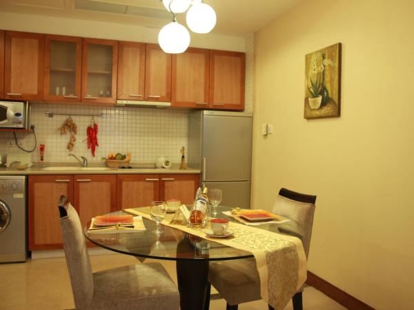 Dalian Asia Pacific Service Apartment (Former Somerset Harbour Court Dalian) : photo 4 de la chambre suite deluxe 1 chambre