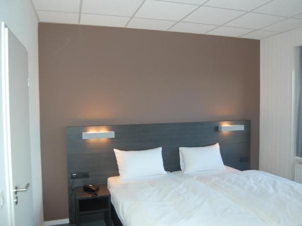 Antwerp Harbour Hotel : photo 4 de la chambre chambre lits jumeaux standard