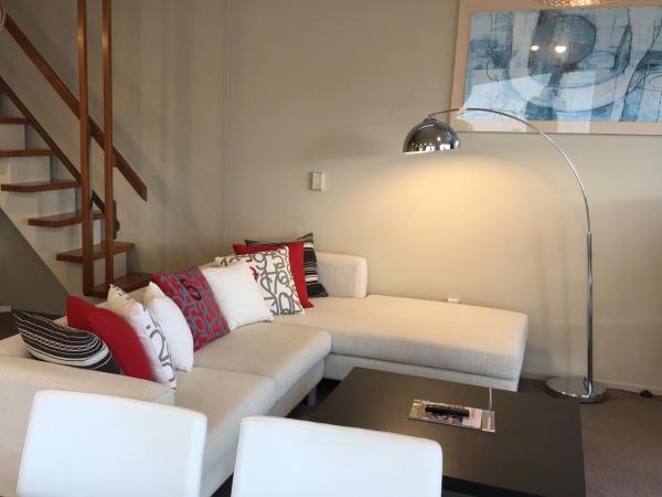 Bucklands Beach Waterfront Motel : photo 2 de la chambre suite 2 chambres avec mezzanine - vue sur mer - dernier Étage