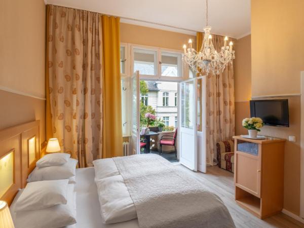 Hotel Augusta Am Kurfürstendamm : photo 2 de la chambre chambre double avec balcon