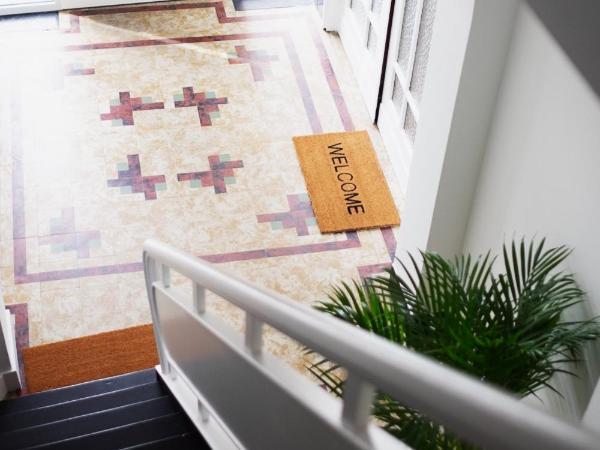 huisalfons : photo 5 de la chambre chambre double avec salle de bains privative