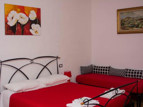 Salicotto 56 : photo 3 de la chambre chambre double deluxe avec lit d'appoint