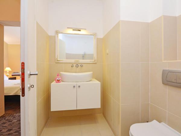 Luxury Room Uzorita B&B : photo 4 de la chambre chambre triple deluxe