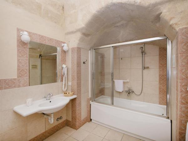 Locanda Di San Martino Hotel & Thermae Romanae : photo 4 de la chambre chambre double ou lits jumeaux supérieure avec vue sur ville