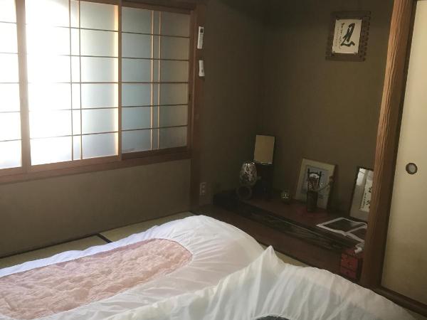 Kyoto Guesthouse Oyado Kei : photo 1 de la chambre chambre familiale avec salle de bains commune