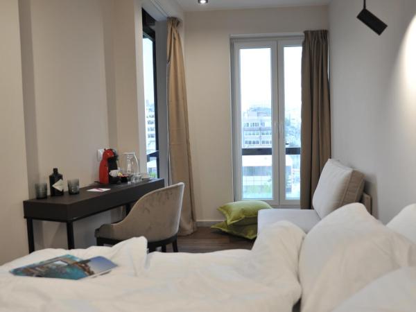 B4B Athens 365 : photo 6 de la chambre studio double ou lits jumeaux supérieur – vue sur acropole