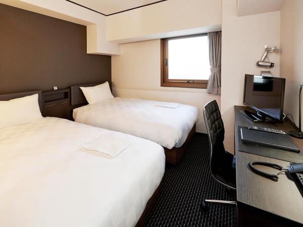 Hotel Consort Shin-Osaka : photo 1 de la chambre chambre lits jumeaux - non-fumeurs