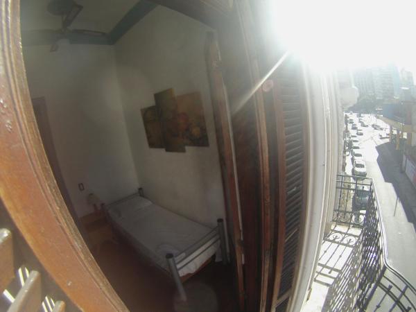 Hostelmo Hotel : photo 3 de la chambre chambre simple avec salle de bains commune