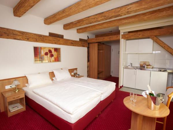 Château de Pourtalès : photo 3 de la chambre chambre double classique le chalet