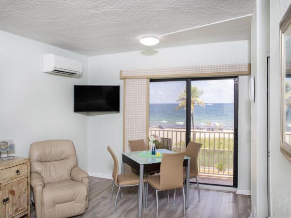 Windjammer Resort and Beach Club : photo 4 de la chambre appartement 1 chambre avec balcon – côté océan