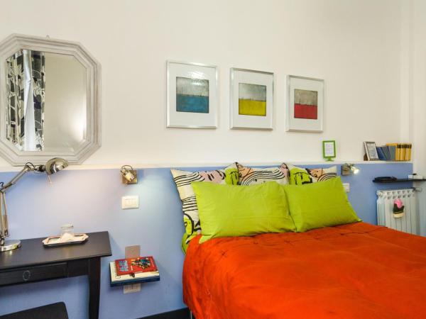 Girovagando B&B : photo 1 de la chambre chambre double avec salle de bains privative extérieure