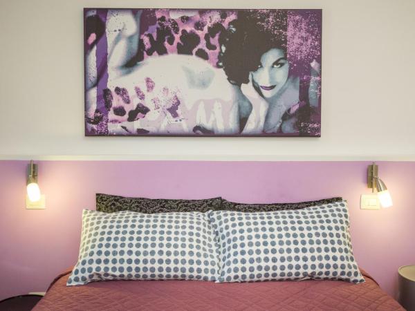 Girovagando B&B : photo 4 de la chambre chambre double avec salle de bains privative extérieure