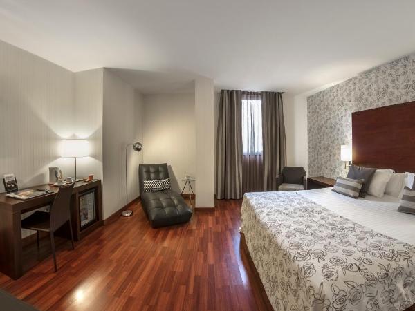 Hotel Gran Ultonia : photo 2 de la chambre suite junior