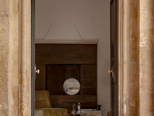 La Fiermontina Palazzo Bozzi Corso Hotel : photo 1 de la chambre wellness suite with bath