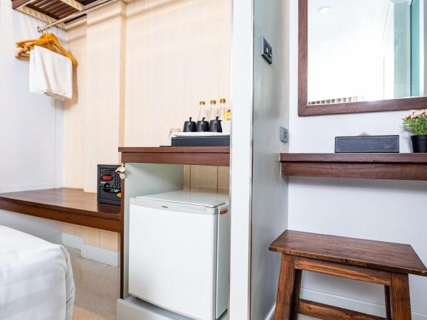 Dang Derm In The Park Khaosan : photo 6 de la chambre chambre triple de luxe