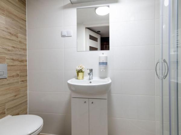 DIETLA 99 APARTMENTS - IDEAL LOCATION - in the heart of Krakow : photo 9 de la chambre appartement en duplex