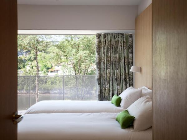 Best Western Plus Hotel Divona Cahors : photo 8 de la chambre chambre lit king-size exécutive