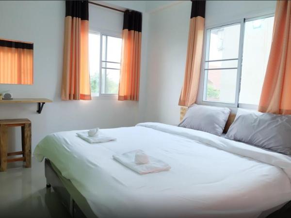 Rung ChiangRai Resort : photo 7 de la chambre chambre double – vue sur lac