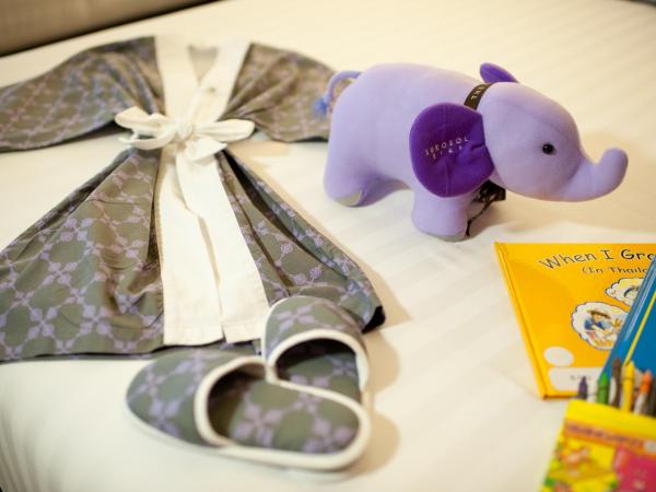 The Sukosol Hotel : photo 3 de la chambre chambre familiale premier (2 adultes + 2 enfants)