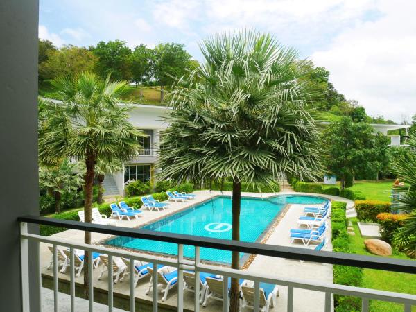 Gypsy Sea View Resort : photo 3 de la chambre chambre lits jumeaux - vue sur piscine