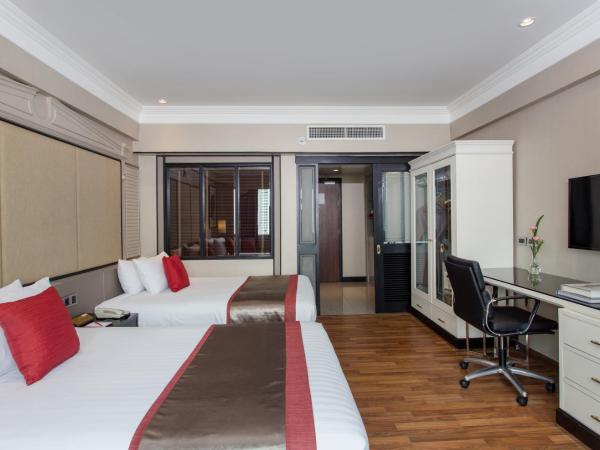 Ramada Plaza by Wyndham Bangkok Menam Riverside : photo 3 de la chambre chambre lits jumeaux de luxe avec vue sur la piscine