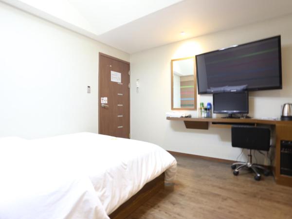 City Park Hotel : photo 3 de la chambre chambre double standard