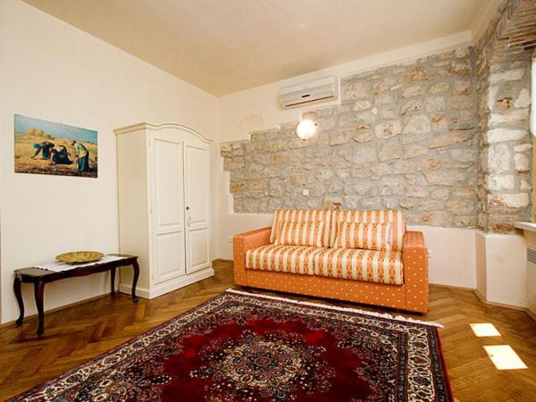 Residence LA CARERA Centro Storico : photo 6 de la chambre appartement 1 chambre - vue sur mer