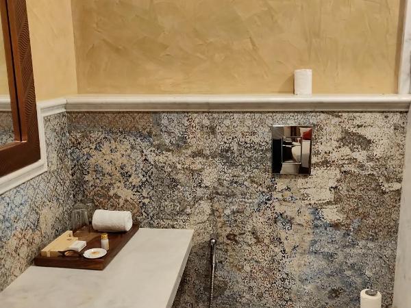 Laxmi Palace Heritage Boutique Hotel : photo 4 de la chambre family room free pick up on arrival only from train or bus station (8am-8pm)