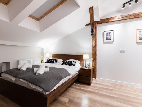 DIETLA 99 APARTMENTS - IDEAL LOCATION - in the heart of Krakow : photo 6 de la chambre appartement supérieur