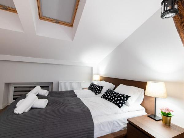 DIETLA 99 APARTMENTS - IDEAL LOCATION - in the heart of Krakow : photo 6 de la chambre appartement supérieur
