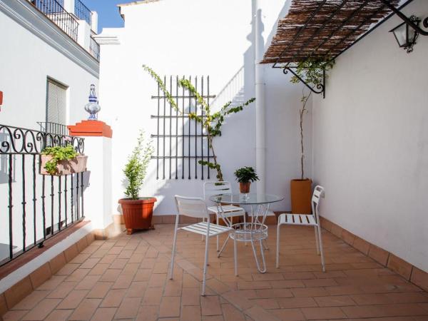 Suites Machado : photo 1 de la chambre suite avec terrasse 