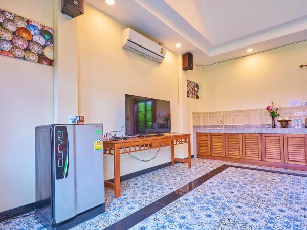 Mina Garden Villa Resort : photo 2 de la chambre chambre familiale - vue sur jardin